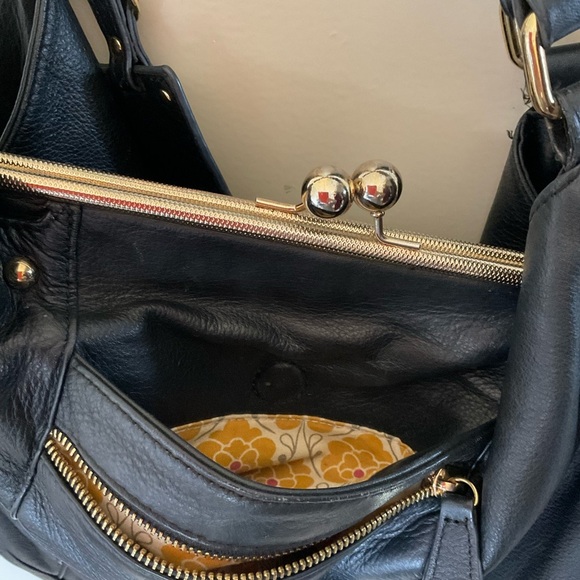 Emma Fox Black Leather Handbag with Gold Hardware - Picture 7 of 12